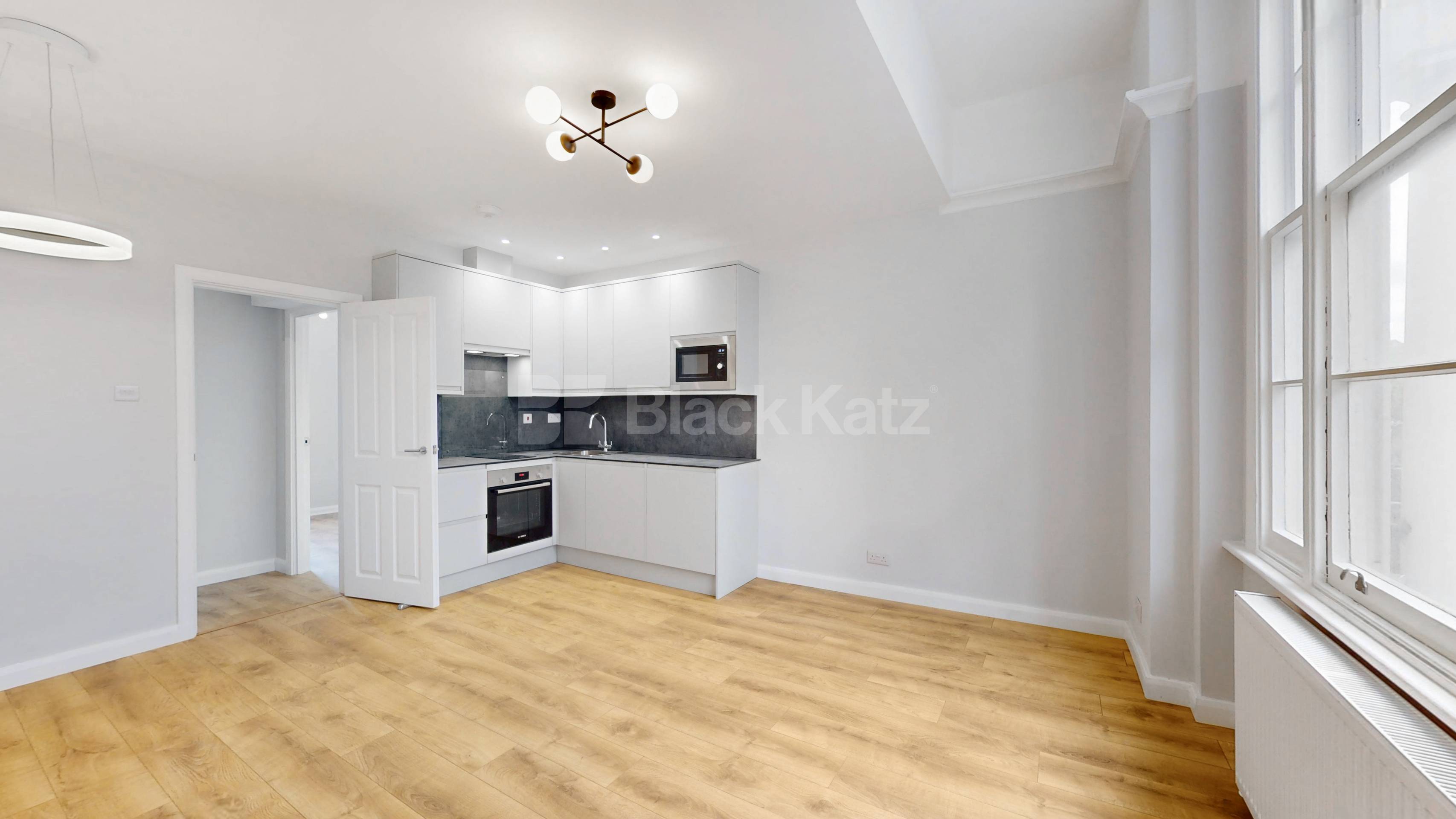 Newly refurbished one bed within walking distance to Paddington & Bayswater Gloucester Terrace, Bayswater W2